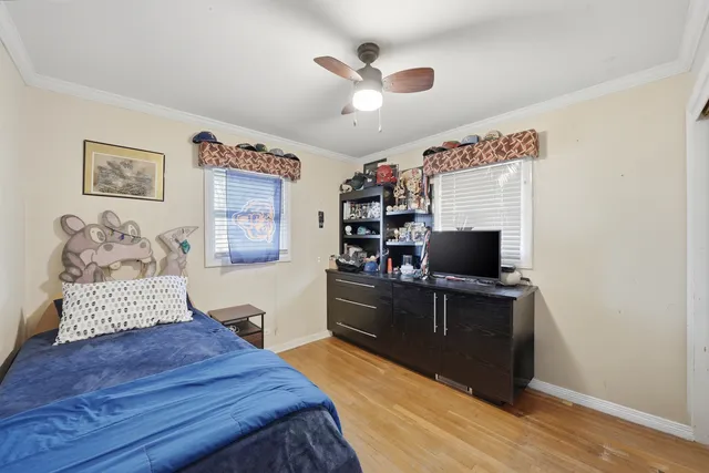 $199,900 | 7800 New Castle Avenue, Burbank, IL 60459