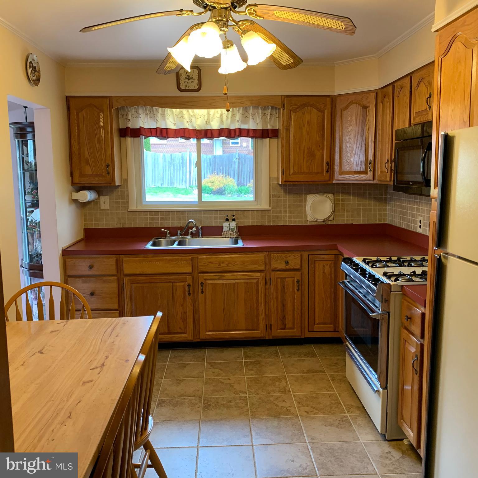 2079 Jenkintown Road Glenside, PA 19038 - Photo 28 of 86 Gallery Image 28