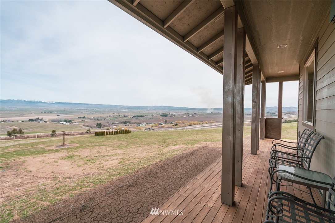 2660 Tozer Road Ellensburg, WA 98926 - Photo 5 of 40 Gallery Image 5