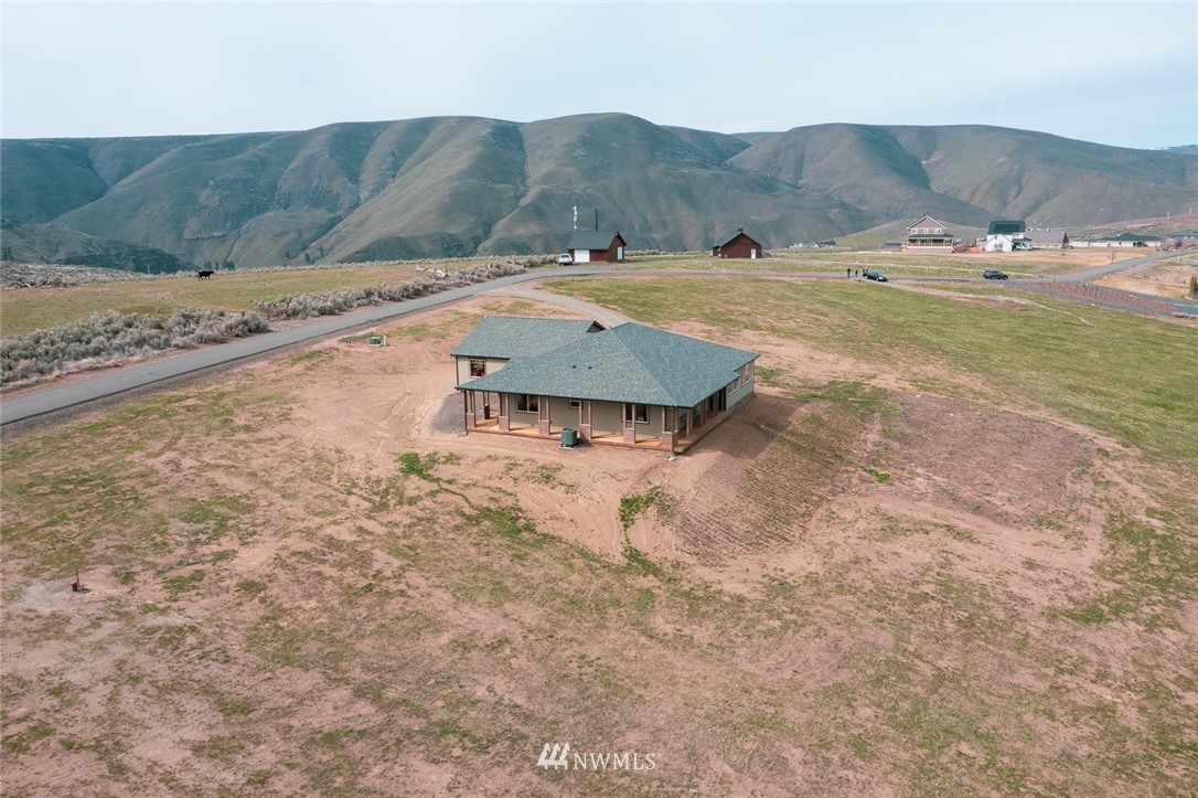 2660 Tozer Road Ellensburg, WA 98926 - Photo 7 of 40 Gallery Image 7