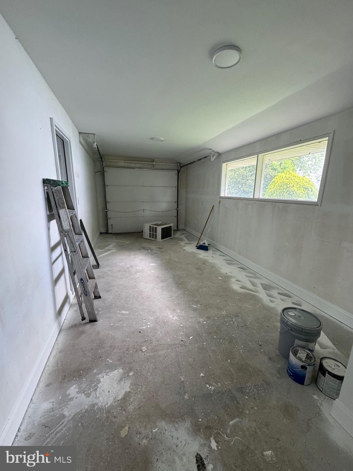 40 Tinsel Road Levittown, PA 19056 - Photo 23 of 25