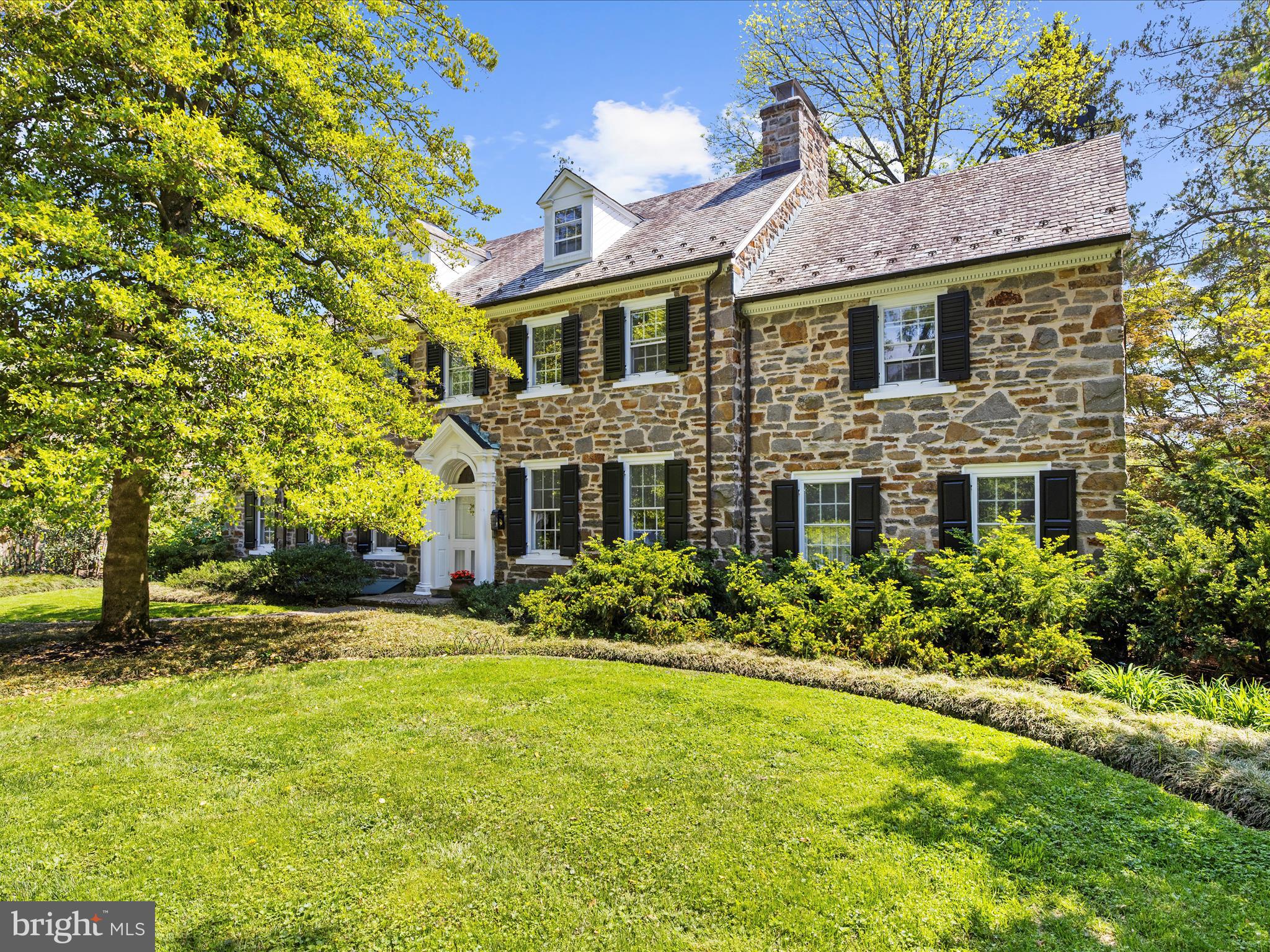 117 Taplow Road Baltimore, MD 21212 - Photo 2 of 57 a front view of a house with a yard
