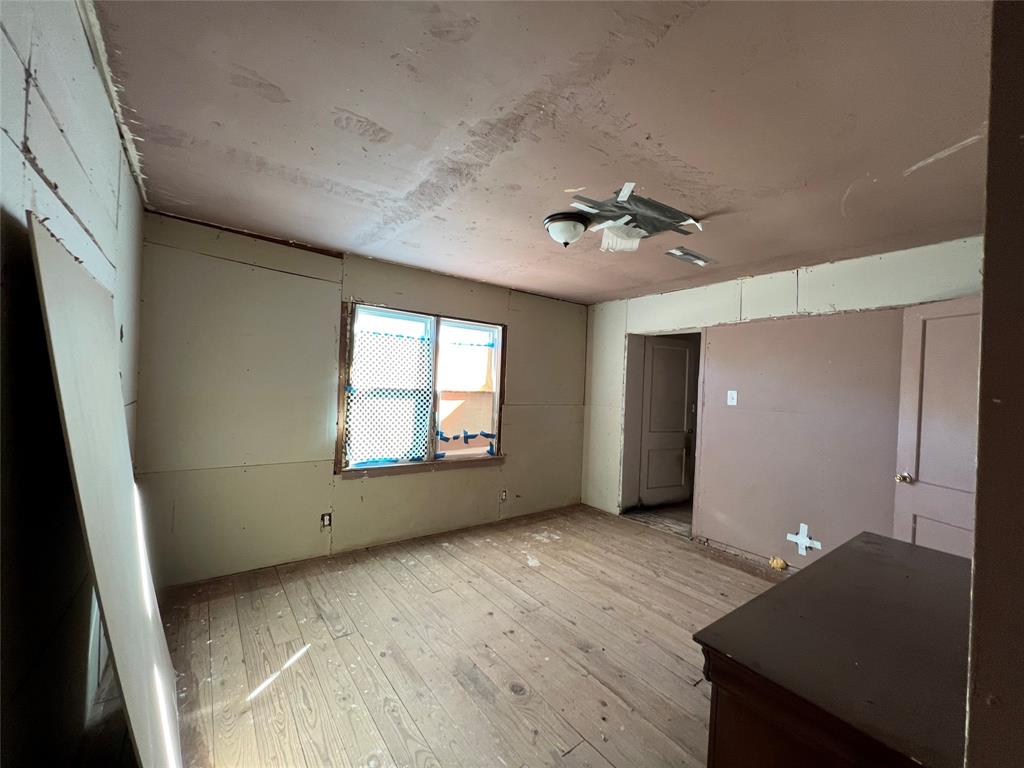 800 Roosevelt Street Wichita Falls, TX 76301 - Photo 8 of 33