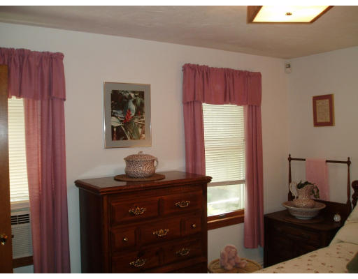 240 Fort Pond Road Lancaster, MA 01523 - Photo 24 of 30