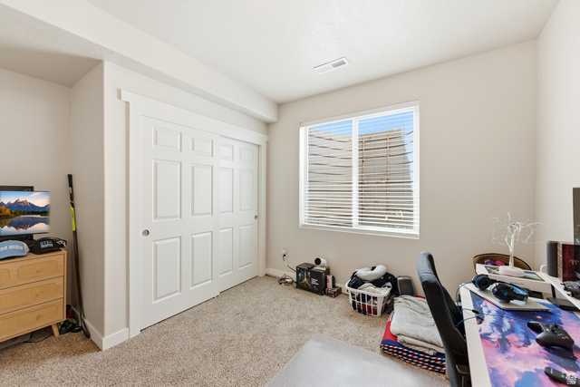 1434 West Stable Street Lindon, UT 84042 - Photo 44 of 76 Office space with light colored carpet and baseboards