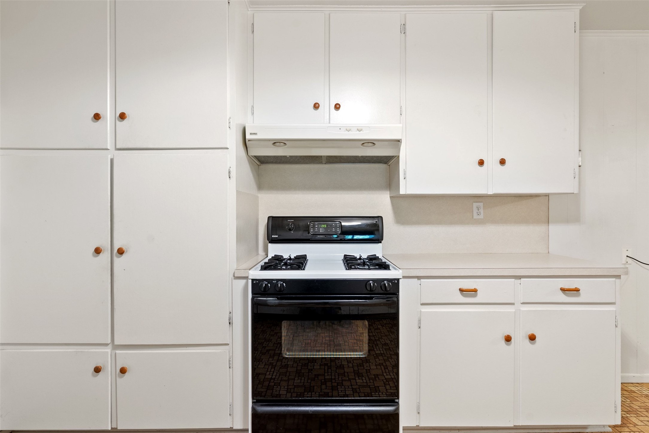 4500 Rim Rock Path Austin, TX 78745 - Photo 19 of 24