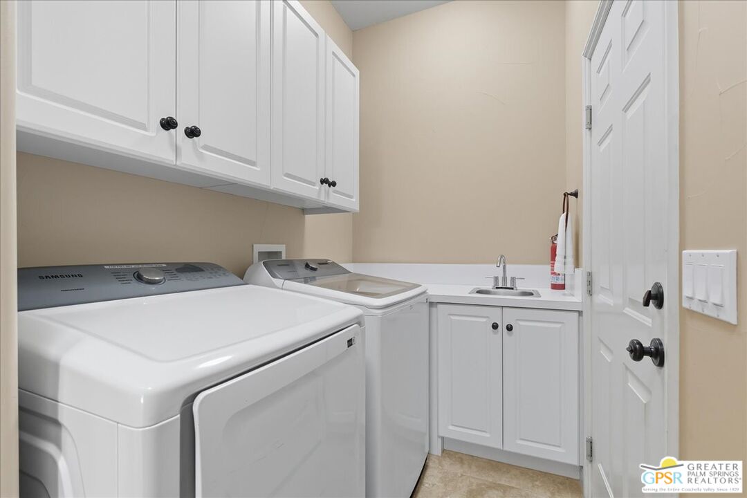 5935 Buena Suerte Road Yucca Valley, CA 92284 - Photo 22 of 49