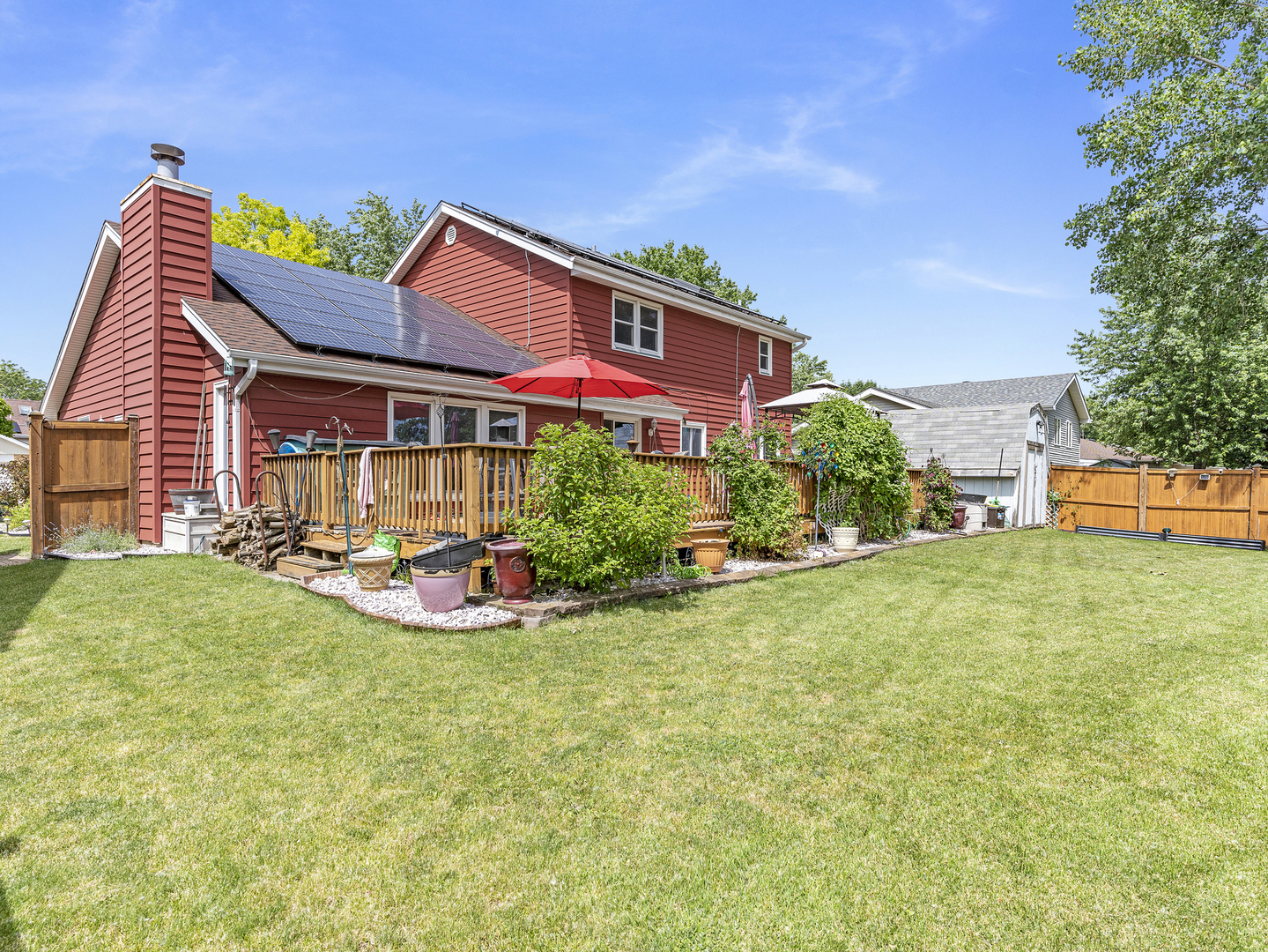 2333 Hess Drive Crest Hill, IL 60403 - Photo 24 of 26 a view of an house with backyard space and balcony