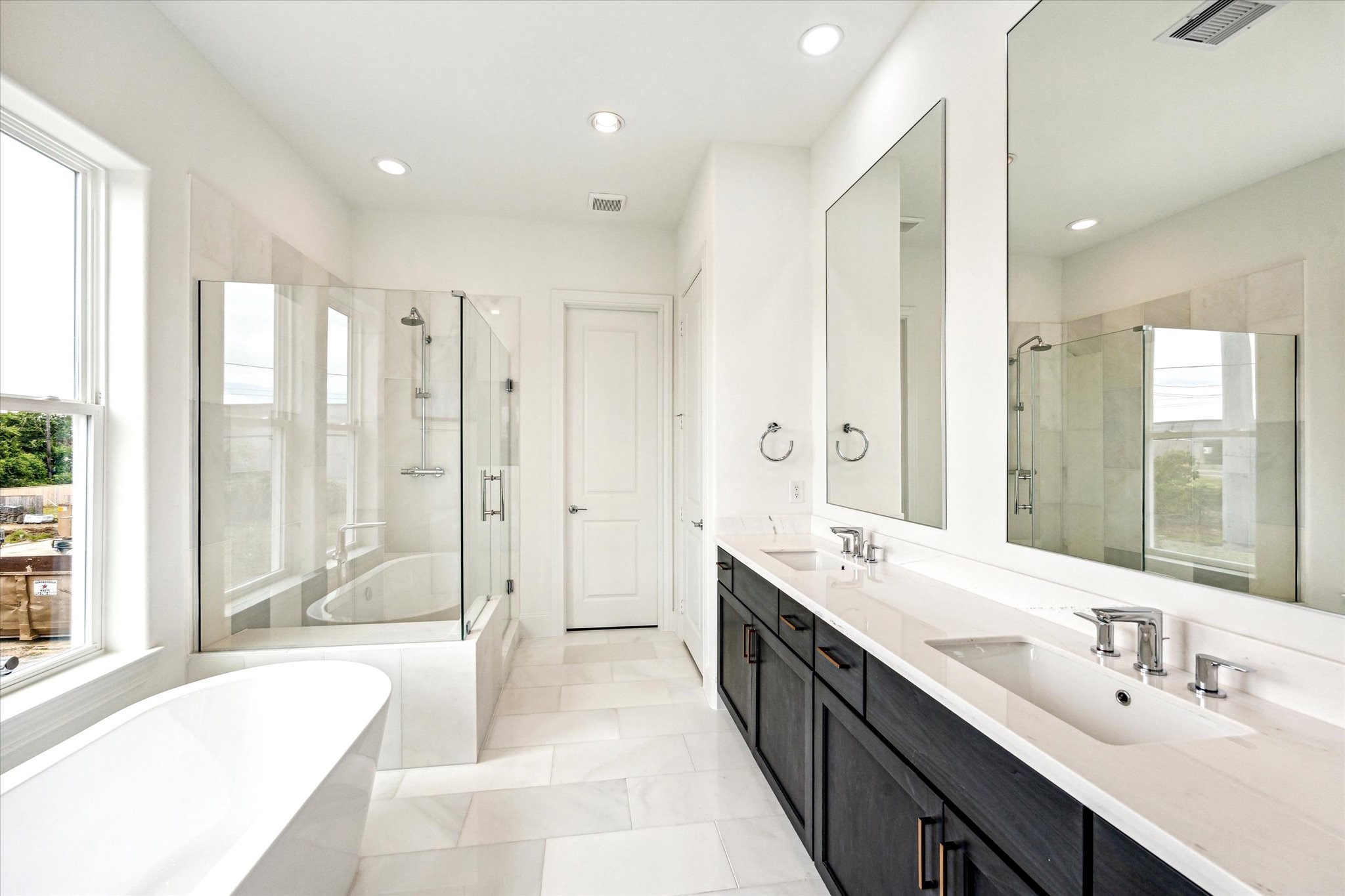 1008 Golden Nectar Houston, TX 77008 - Photo 7 of 8