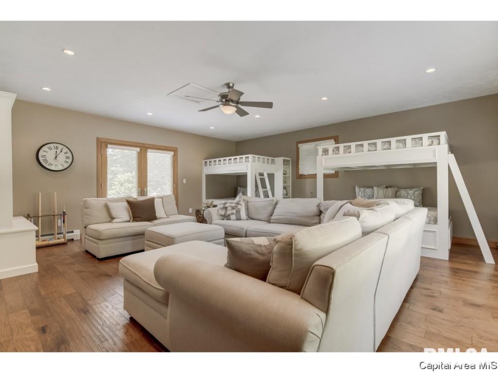 5 Fox Mill Lane Springfield, IL 62712 - Photo 8 of 31 Gallery Image 8