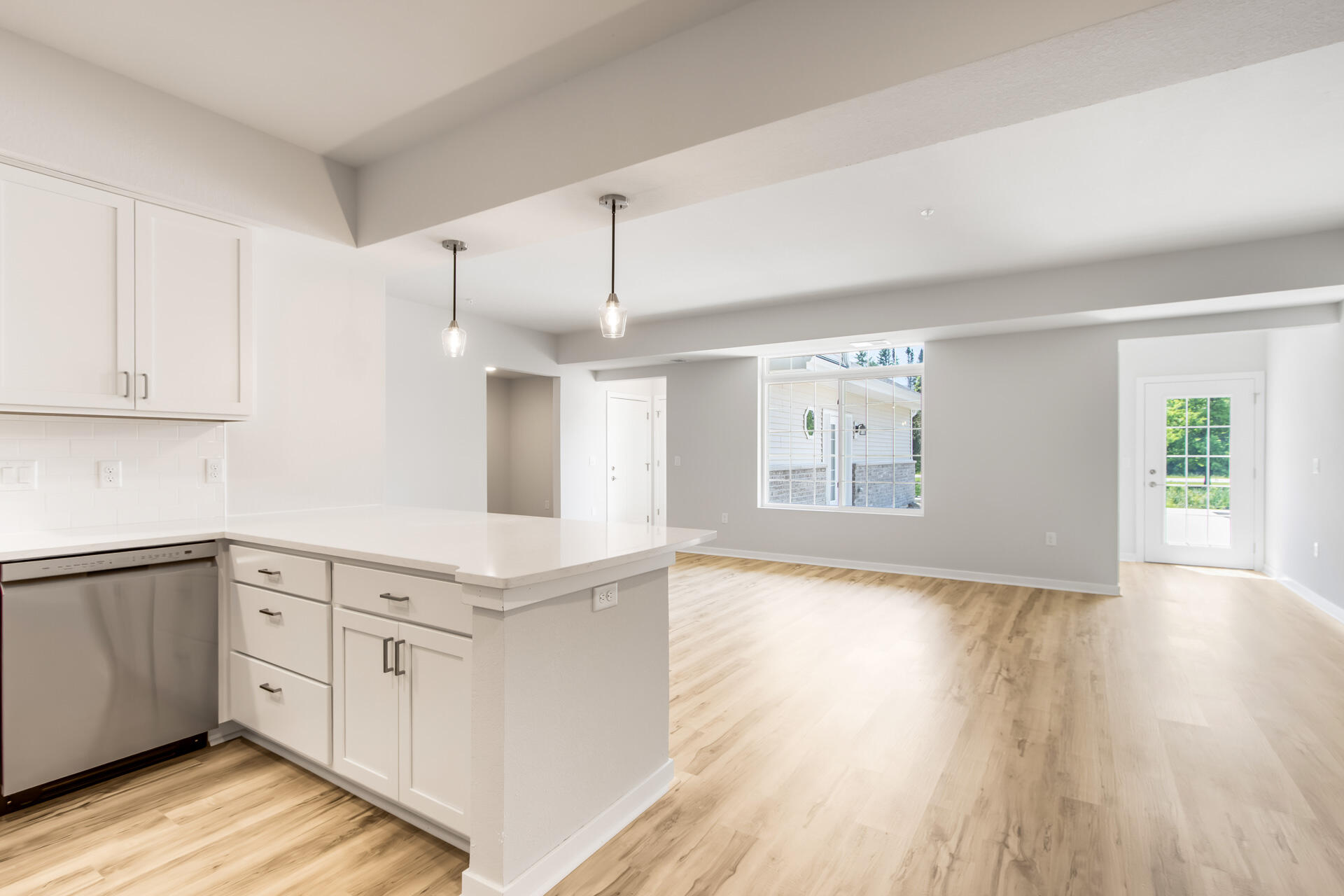 1633 Grey Fox Trail, Unit E Mukwonago, WI 53149 - Photo 8 of 17 Condo