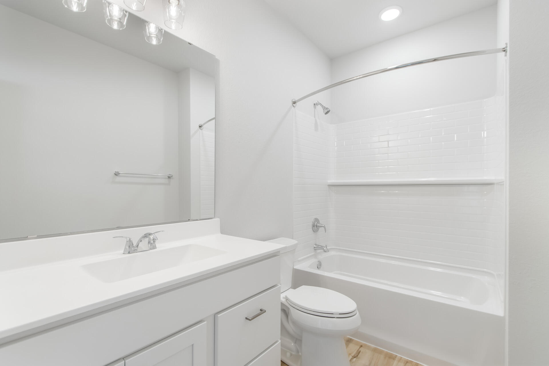 1633 Grey Fox Trail, Unit E Mukwonago, WI 53149 - Photo 9 of 17 Condo