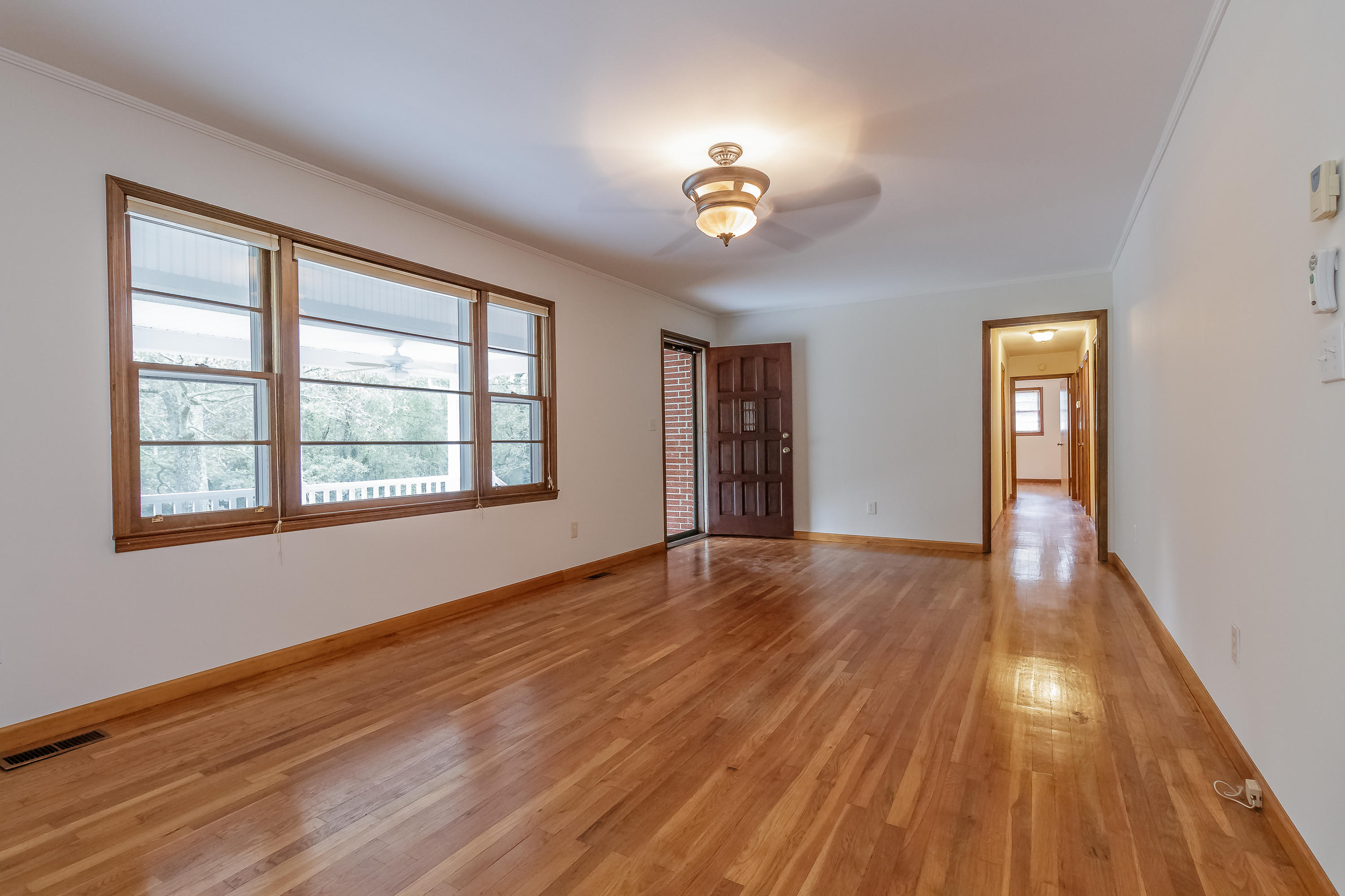 109 Back Berryton Road Summerville, GA 30747 - Photo 5 of 52 Living Room