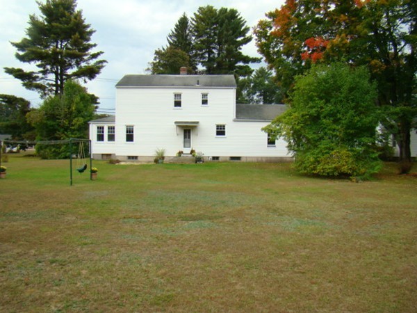 110 Holyoke Road Westfield, MA 01085 - Photo 3 of 27 Gallery Image 3