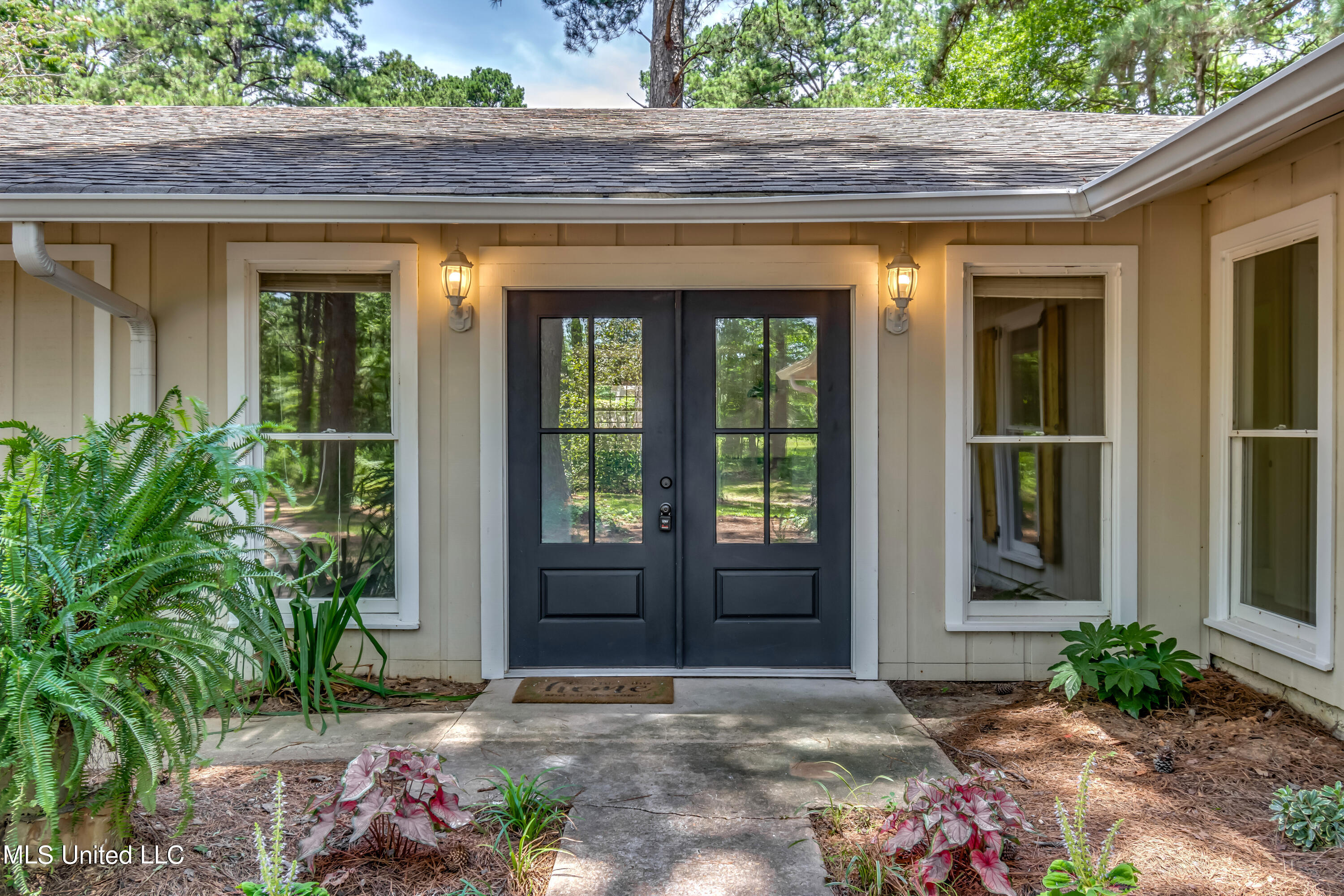 551 Holly Bush Road Brandon, MS 39047 - Photo 1 of 71 551 Holly Bush Rd-58