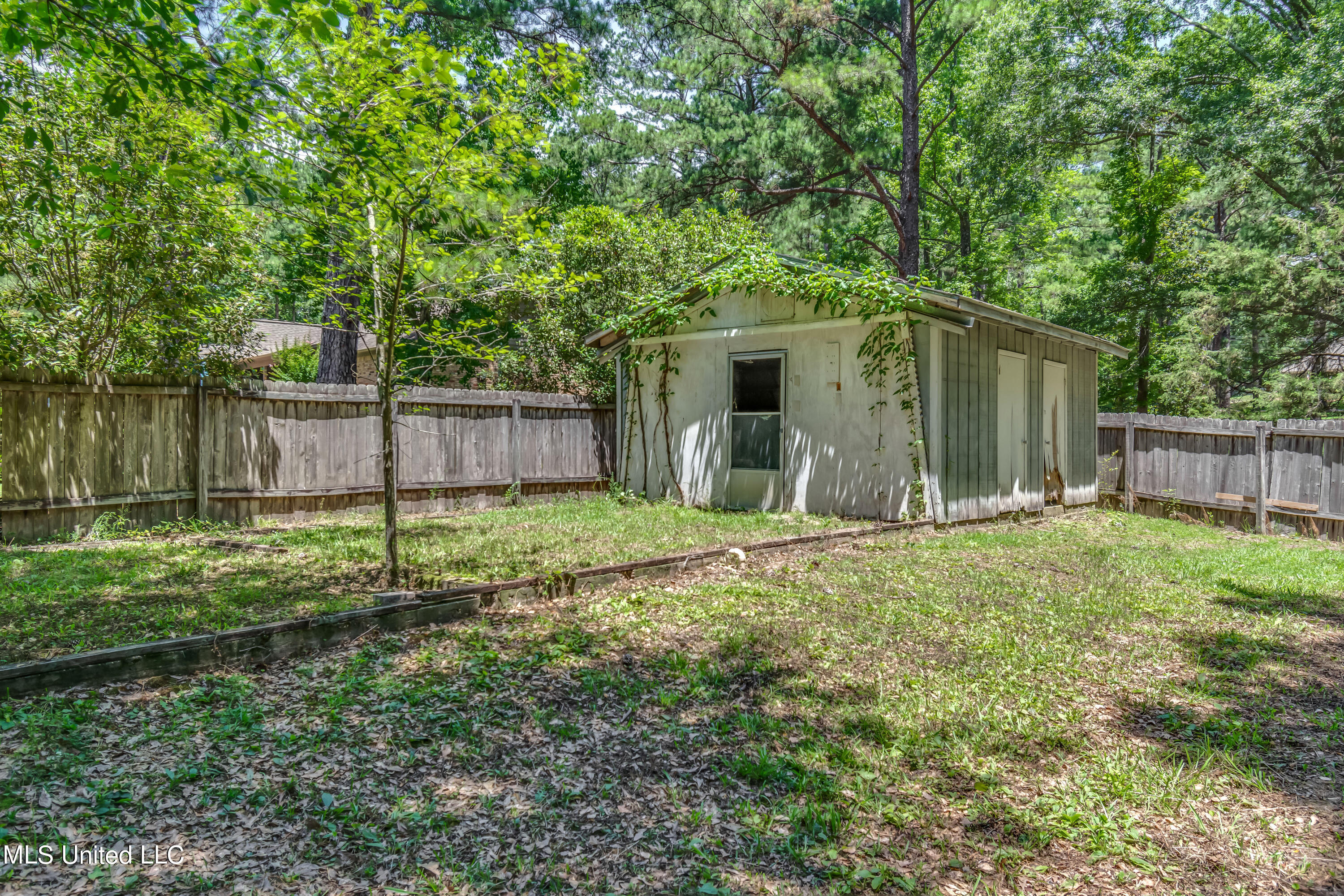 551 Holly Bush Road Brandon, MS 39047 - Photo 61 of 71 551 Holly Bush Rd-55