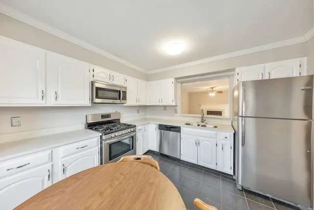 $1,900 | 2045 Fairways Court, Kennesaw, GA 30144