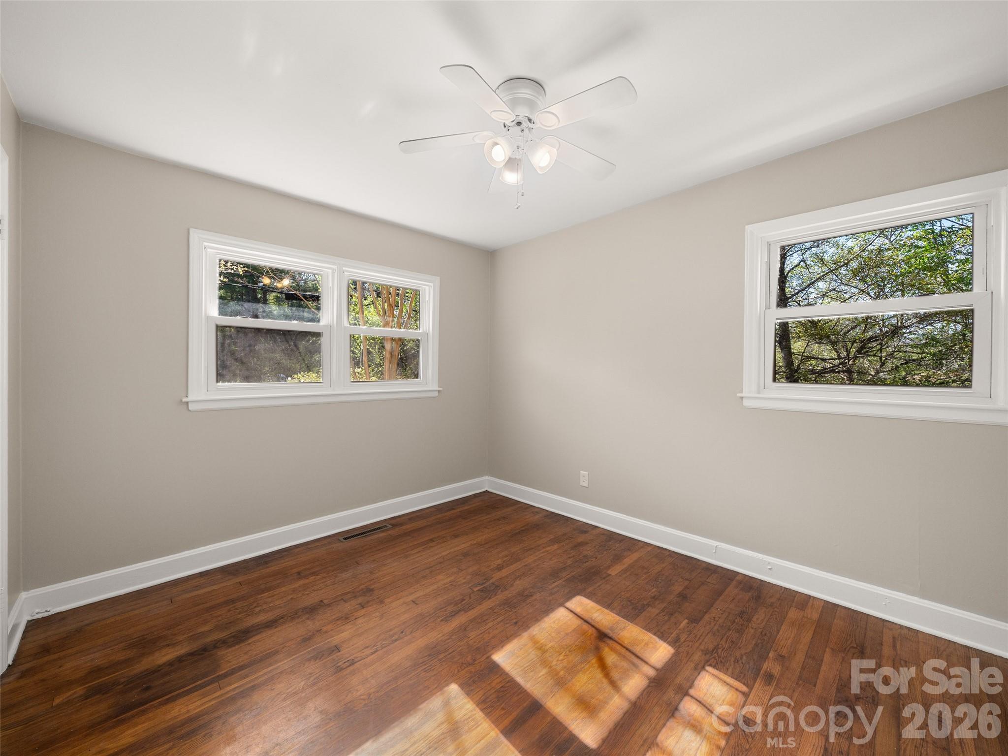 184 London Road Asheville, NC 28803 - Photo 15 of 26