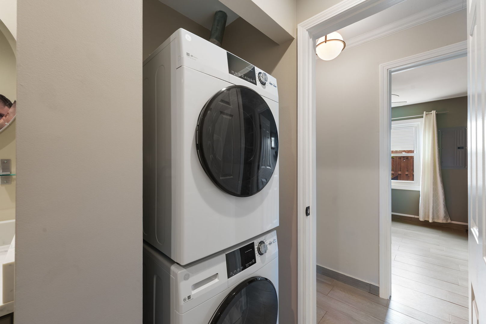 5045 Rochester Drive Hoffman Estates, IL 60010 - Photo 22 of 33 a utility room with dryer and washer