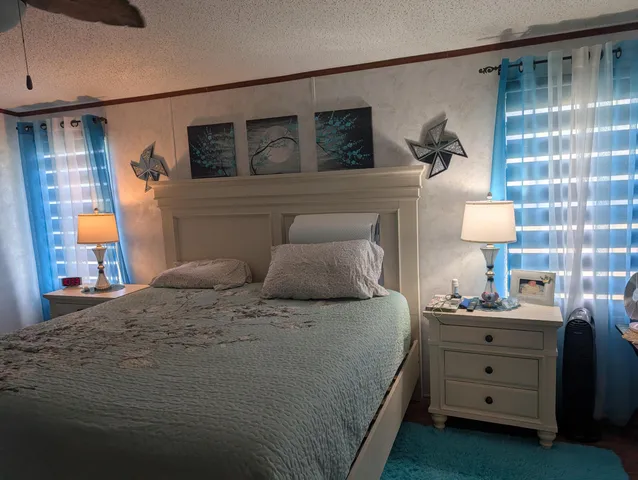 $297,500 | 2460 Southwest Versailles Terrace, Stuart, FL 34997