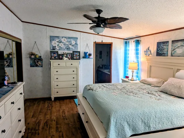 $286,500 | 2460 Southwest Versailles Terrace, Stuart, FL 34997