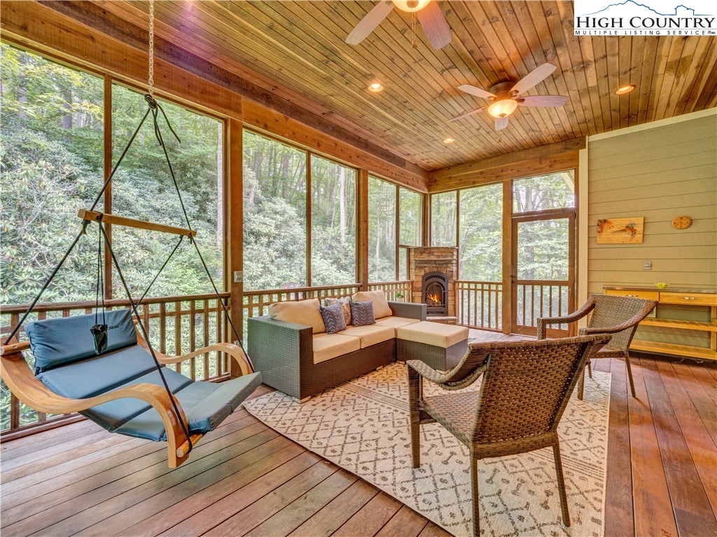 468 Twin Rivers Drive Boone, NC 28607 - Photo 9 of 48 Gallery Image 9