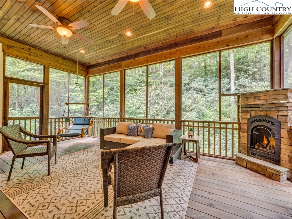 468 Twin Rivers Drive Boone, NC 28607 - Photo 10 of 48 Gallery Image 10