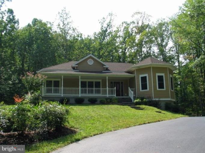 655 Old Herald Harbor Road Crownsville, MD 21032 - Photo 1 of 26 Exterior (Main)