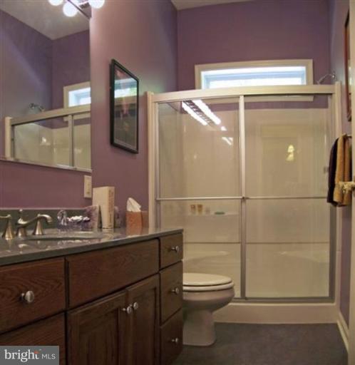 655 Old Herald Harbor Road Crownsville, MD 21032 - Photo 2 of 26 Bath #2