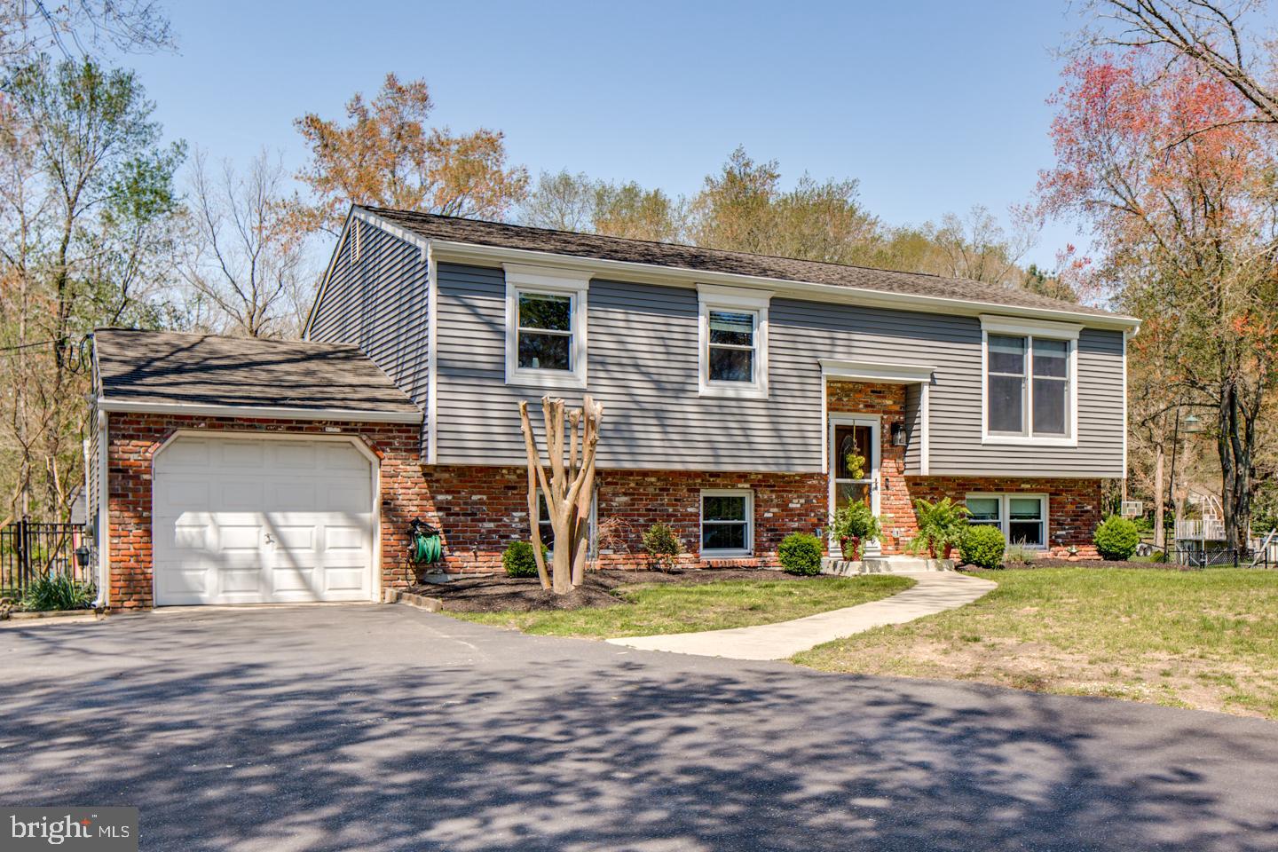 38 Grassy Lake Road Shamong, NJ 08088 - Photo 1 of 37 Gallery Image 1