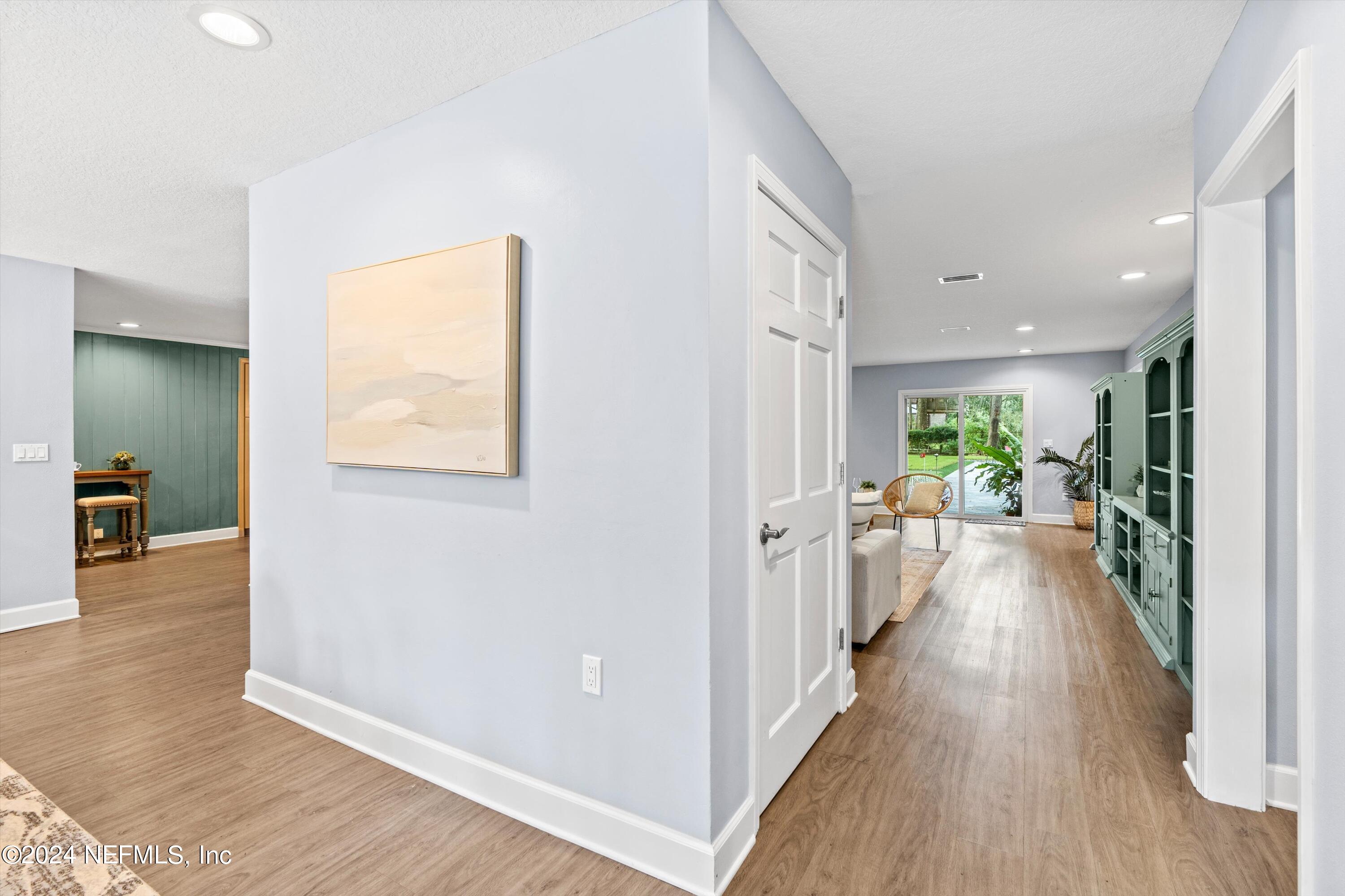 1521 Penman Road Neptune Beach, FL 32266 - Photo 4 of 49 Foyer