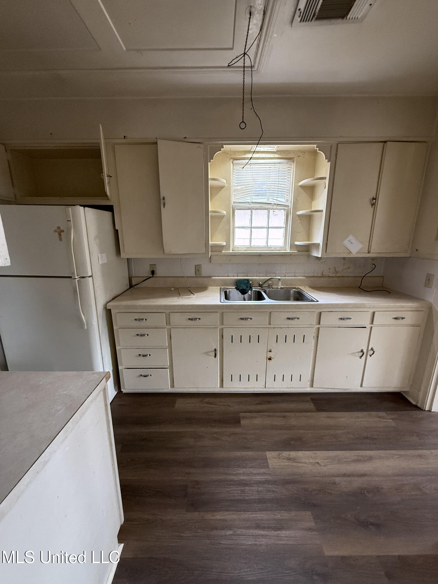 1723 Riverside Avenue Clarksdale, MS 38614 - Photo 8 of 13 IMG_4495