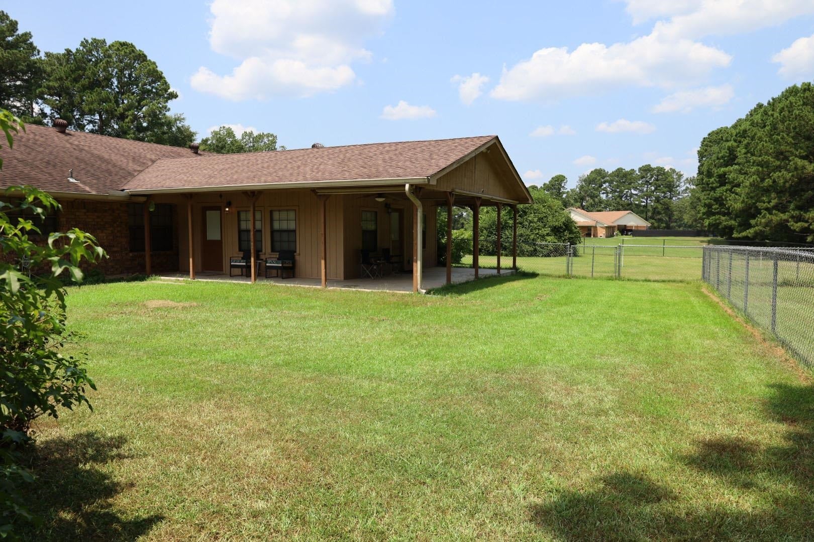 325 Roma Road Waskom, TX 75692 - Photo 35 of 40 Gallery Image 35