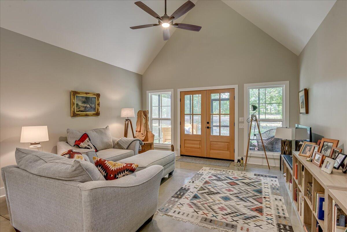 670 Oak Ridge Club Road Windsor, SC 29856 - Photo 4 of 23