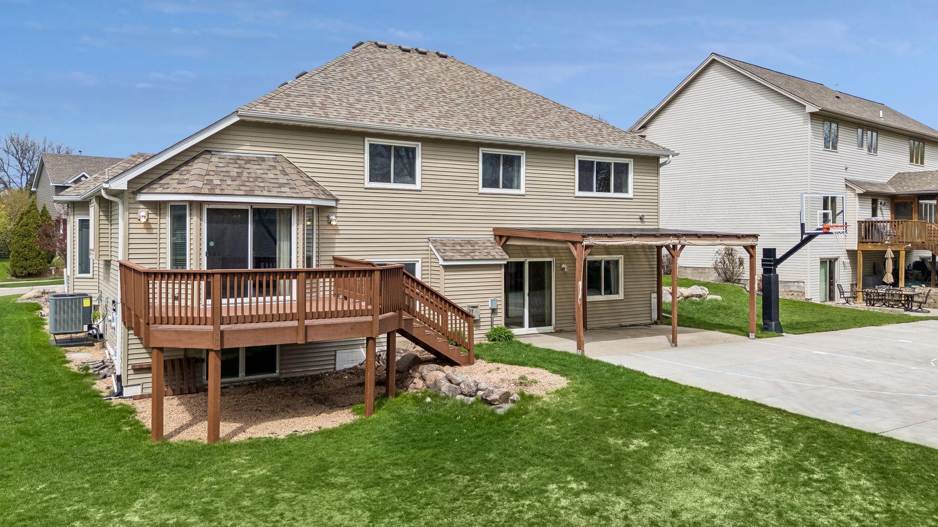17377 80th Place North Maple Grove, MN 55311 - Photo 39 of 47