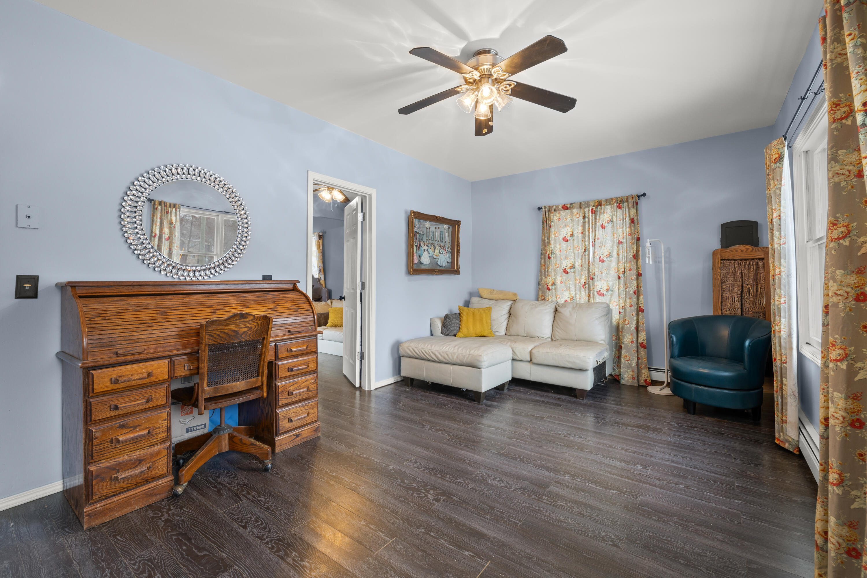 517 West Commerce Street Milford, MI 48381 - Photo 10 of 36 7 living room 2