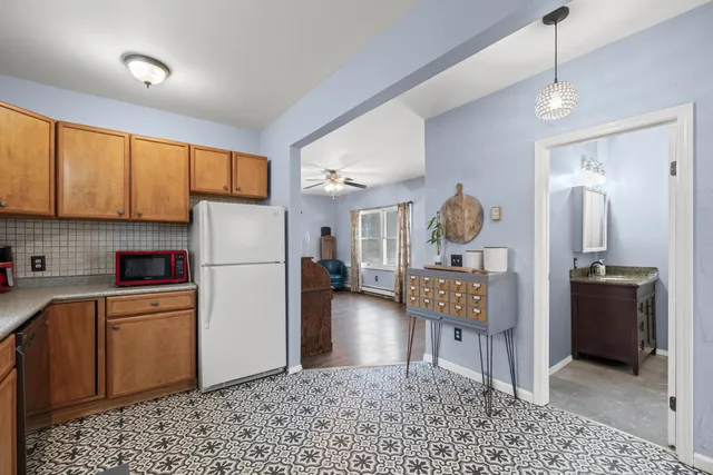 $249,900 | 517 West Commerce Street, Milford, MI 48381