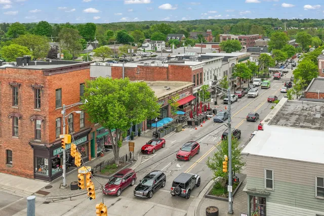 $249,900 | 517 West Commerce Street, Milford, MI 48381