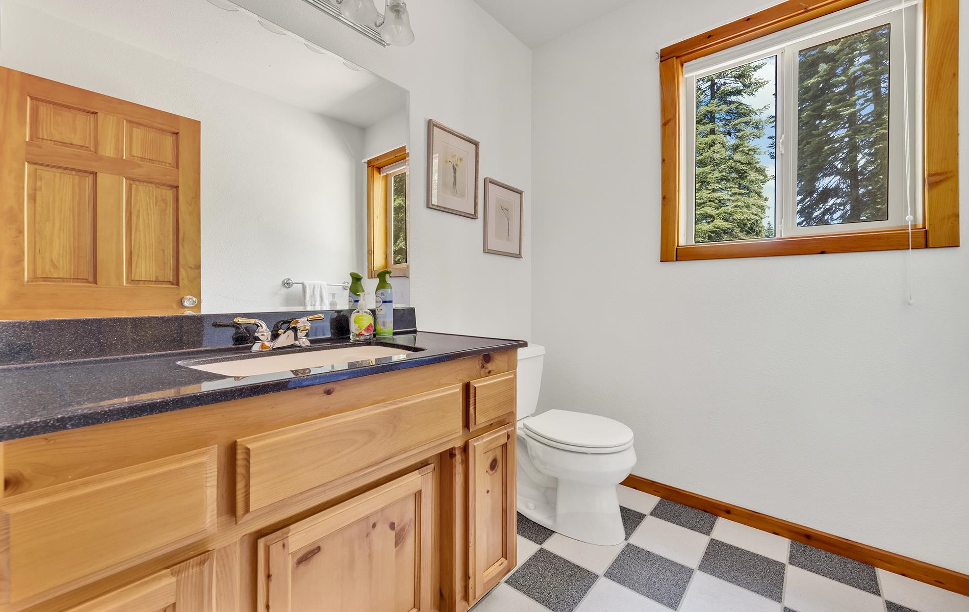 1219 Lynx Road Lake Almanor, CA 96137 - Photo 21 of 26