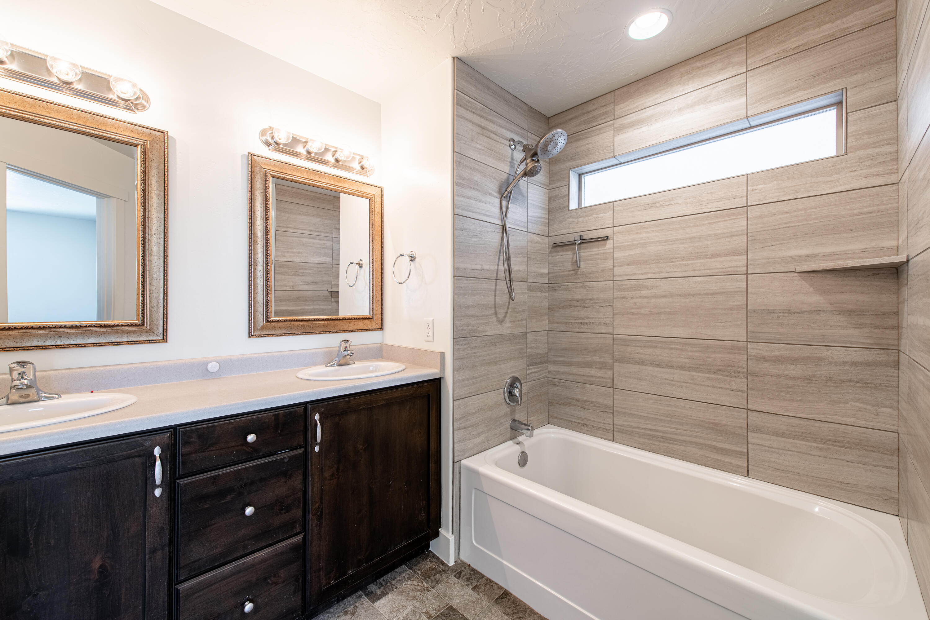 5899 Challenger Way St. George, UT 84790 - Photo 11 of 32 5899 Challenger Way FLEX-5