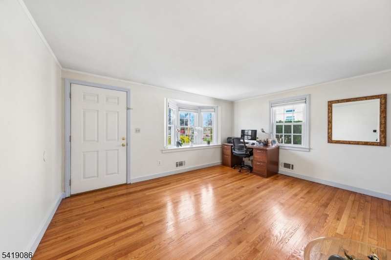 171 South Springfield Avenue Springfield, NJ 07081 - Photo 4 of 21