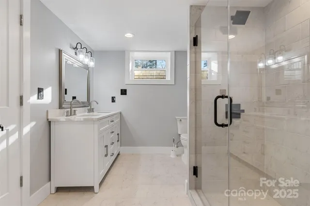 $649,000 | 1206 9th Street Northwest, Hickory, NC 28601