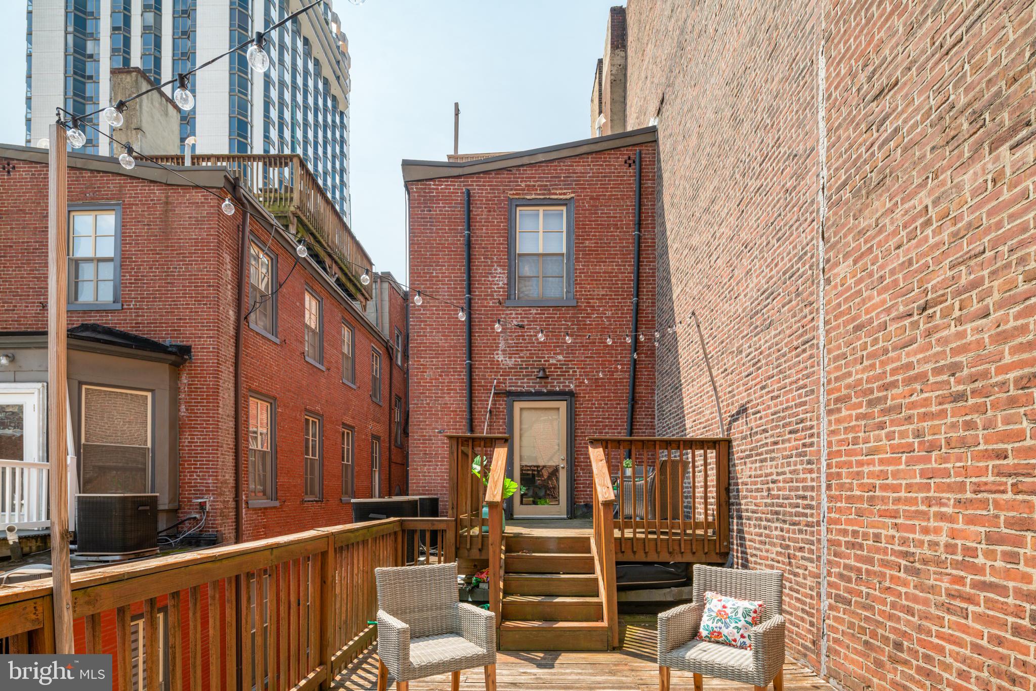 2049 Walnut Street, Unit 2R Philadelphia, PA 19103 - Photo 12 of 24