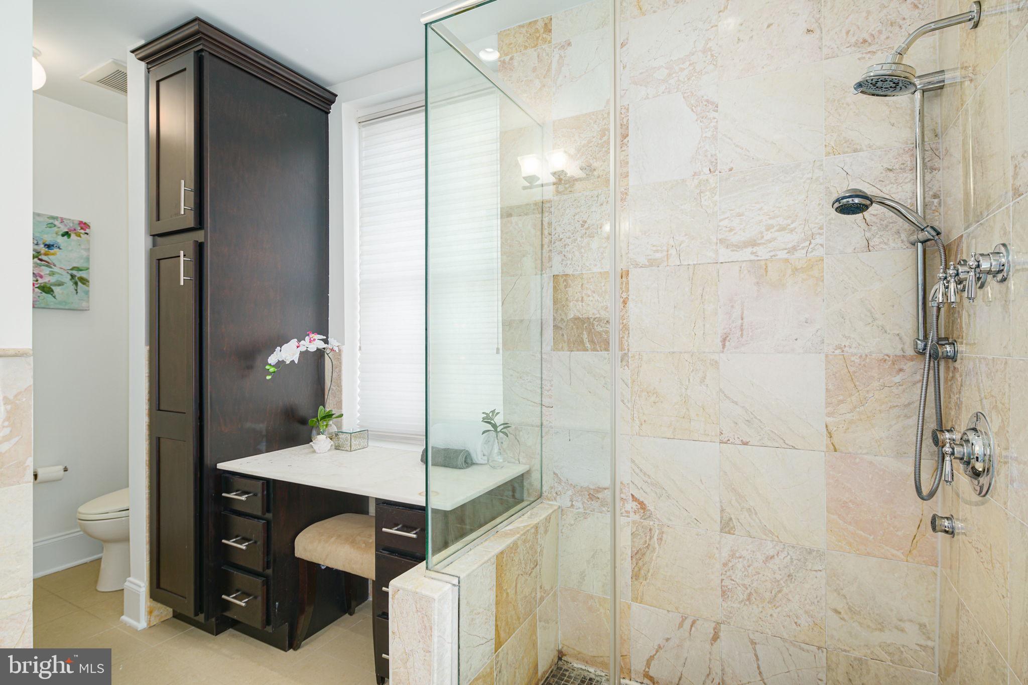 2049 Walnut Street, Unit 2R Philadelphia, PA 19103 - Photo 21 of 24