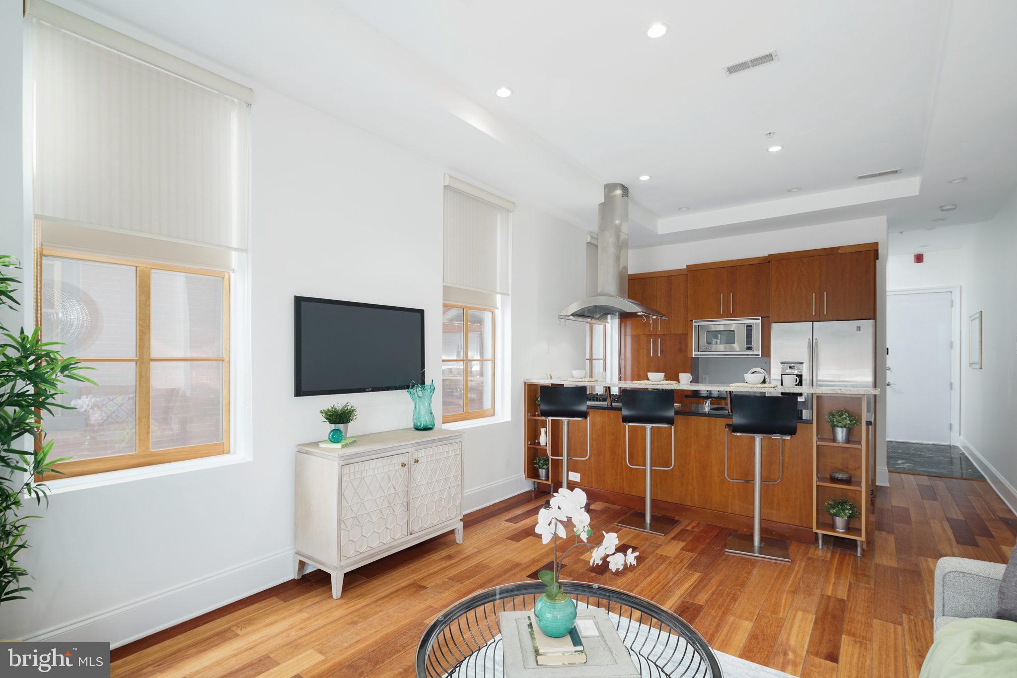 2049 Walnut Street, Unit 2R Philadelphia, PA 19103 - Photo 6 of 24