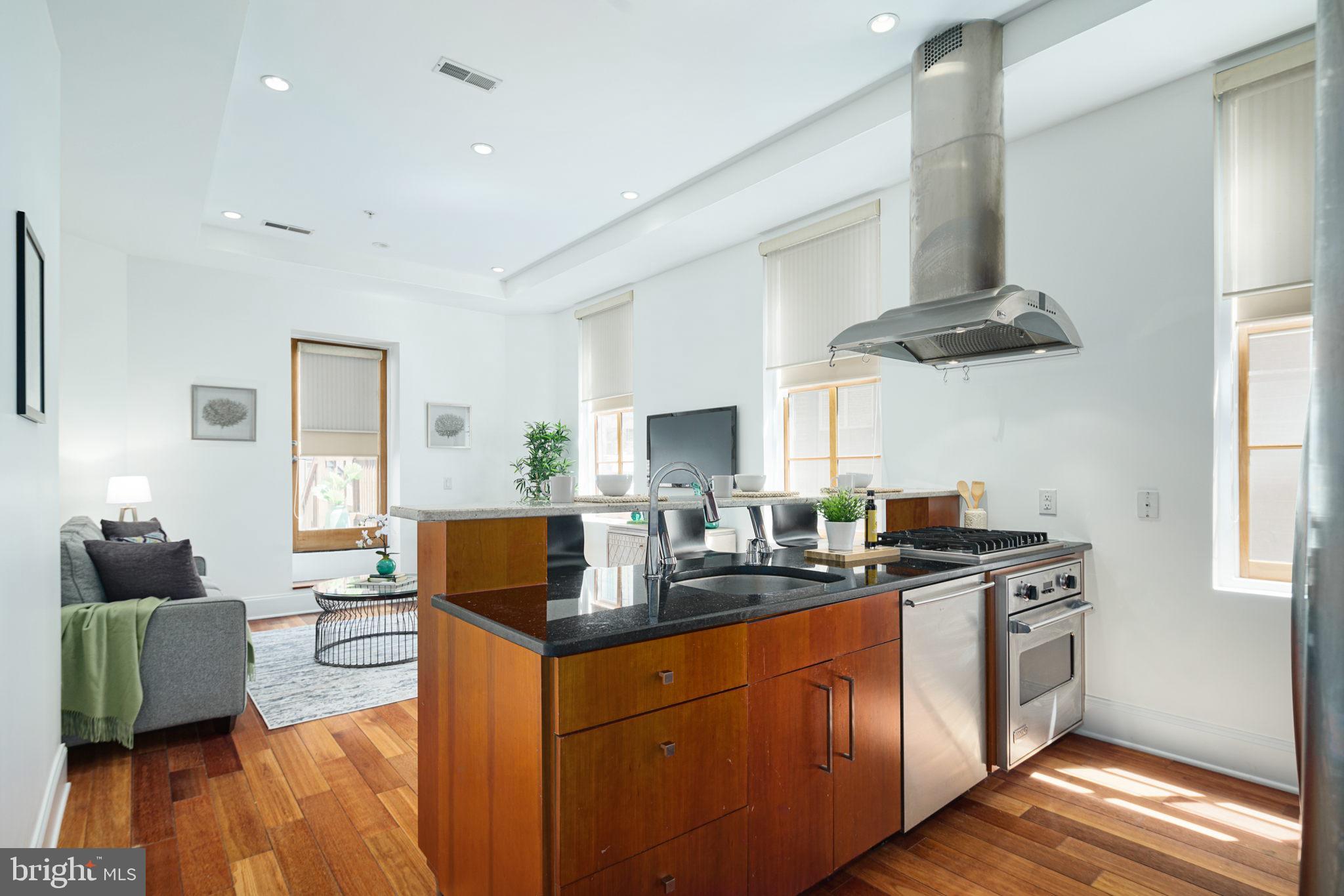 2049 Walnut Street, Unit 2R Philadelphia, PA 19103 - Photo 8 of 24