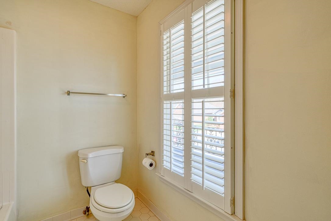 115 Country Club Court Spartanburg, SC 29302 - Photo 37 of 50