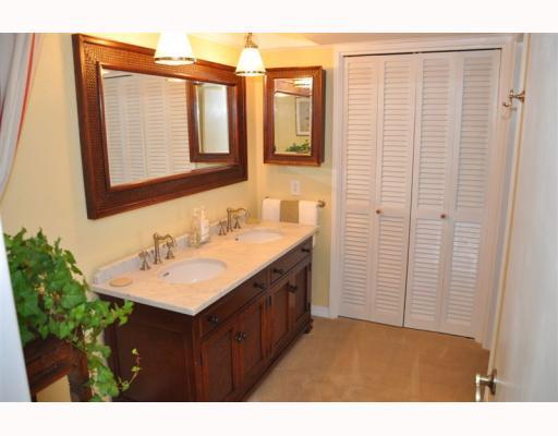 1040 Northwest 6th Street Boca Raton, FL 33486 - Photo 9 of 16 Additional Photo