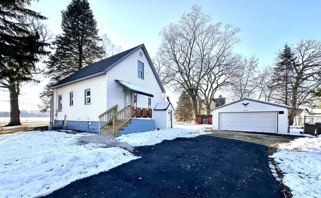 $349,900 | 2702 Springbrook Road, Pleasant Prairie, WI 53143