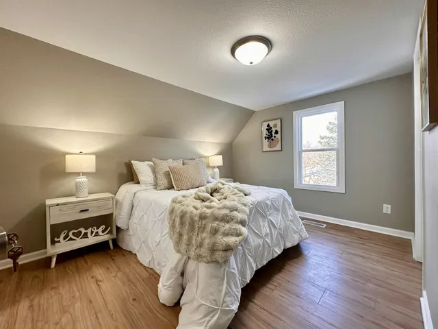 $349,900 | 2702 Springbrook Road, Pleasant Prairie, WI 53143